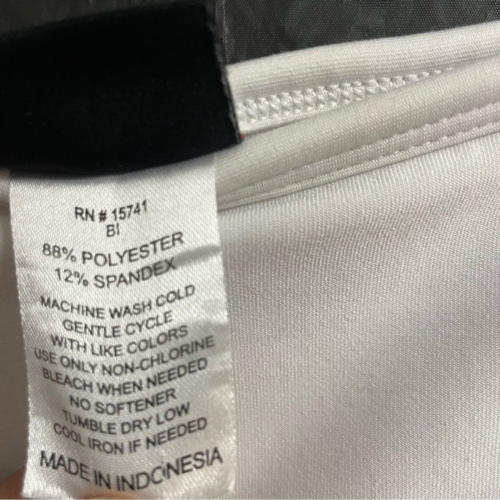 White Avia Large Skort Performance Athleisure Pic… - image 5