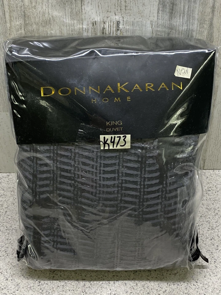 Donna Karan Home Vapor Collection King Duvet Cover Gray New open Package - Image 2 of 4
