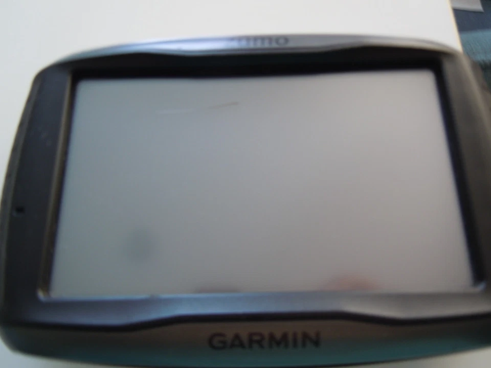 Garmin Zümo 595 LM,Auto/Motorrad Navi,Europa Karte,Bluetooth. - Bild 2 von 2