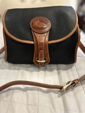 Vintage Dooney And Bourke All Weather Leather Essex Crossbody Bag