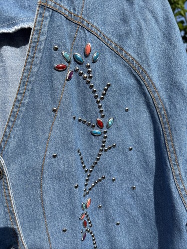 BINGO! BINGO! 90s Denim Shirt Jacket 14 Jeweled Gem Stones Western USA