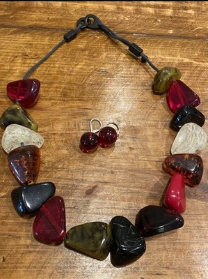 Sobral Classicos Diamantés In Reno Mix Bead Necklace And Ruby Orb Earrings