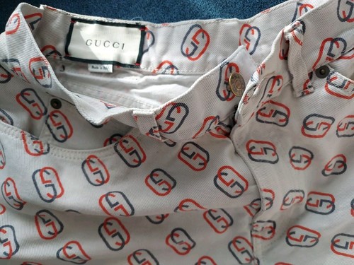 GUCCI Mens Red Blue GG Logo Print Twill Denim Shorts Ivory 36 Pre Owned Nice !!