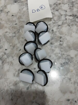 #ad 10 OEM GM Clips Part Number 94530742 $15.95