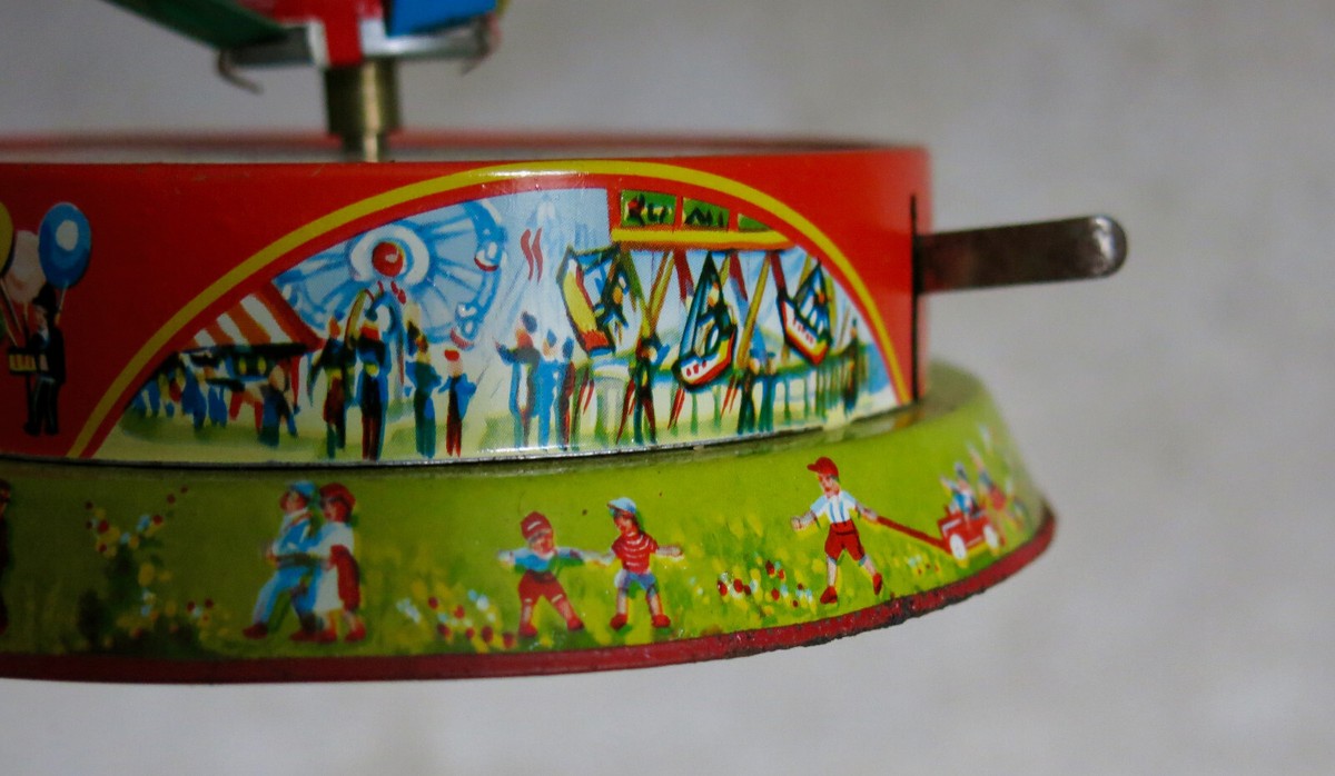 Jouet Ancien Blomer Schuler (B&S) - Manège Carrousel En Tôle - Allemagne
