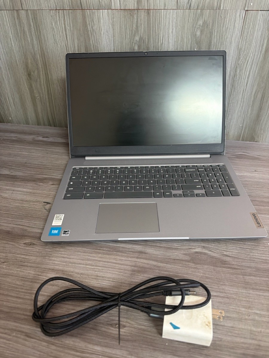 LENOVO IDEAPAD 3 (PSO042059)