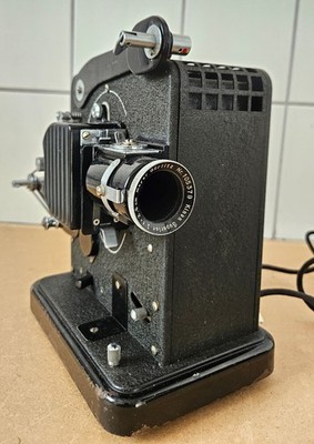 Antiquität: Eumig P2 9,5mm Projektor - FUNKTIONIERT - Meyer Görlitz Optik