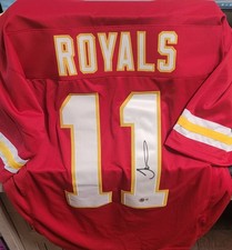 RARE Error Jersey! Jalen Royals Jersey signed by Tyreek Hill Beckett COA