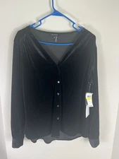 1.State Women's Black Velvet Velour Long Sleeve V-Neck Button Down Shirt Size M