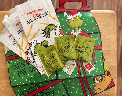 McDonald s The Grinch Meal 2025 LIMITED  2 boxes + 3 Shaker Bags + 3 Pickle Salt