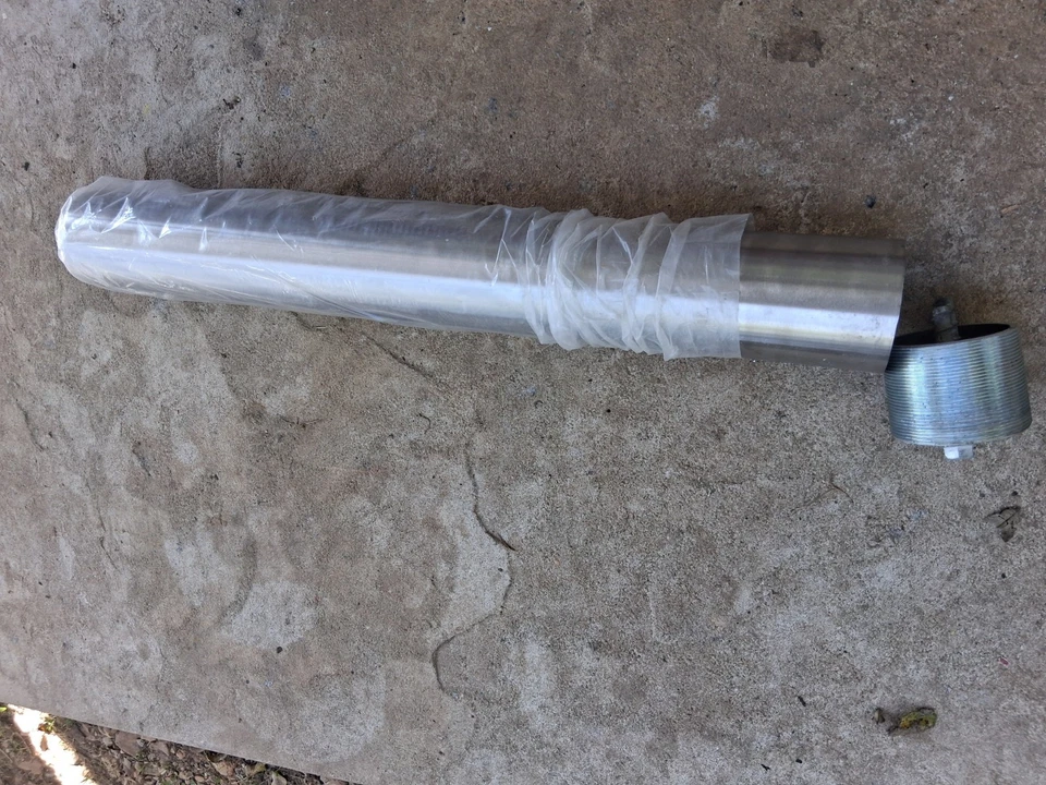 NEW POST GUARD SS40-32TB STAINLESS STEEL 4" D X 32" H CONCEALED BASE BOLLARD - Image 2 of 3