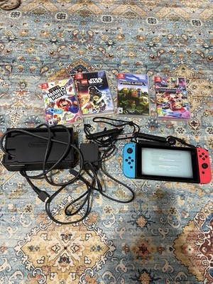 NINTENDO SWITCH HAC-001(-01) 32GB PORTABLE GAMING CONSOLE