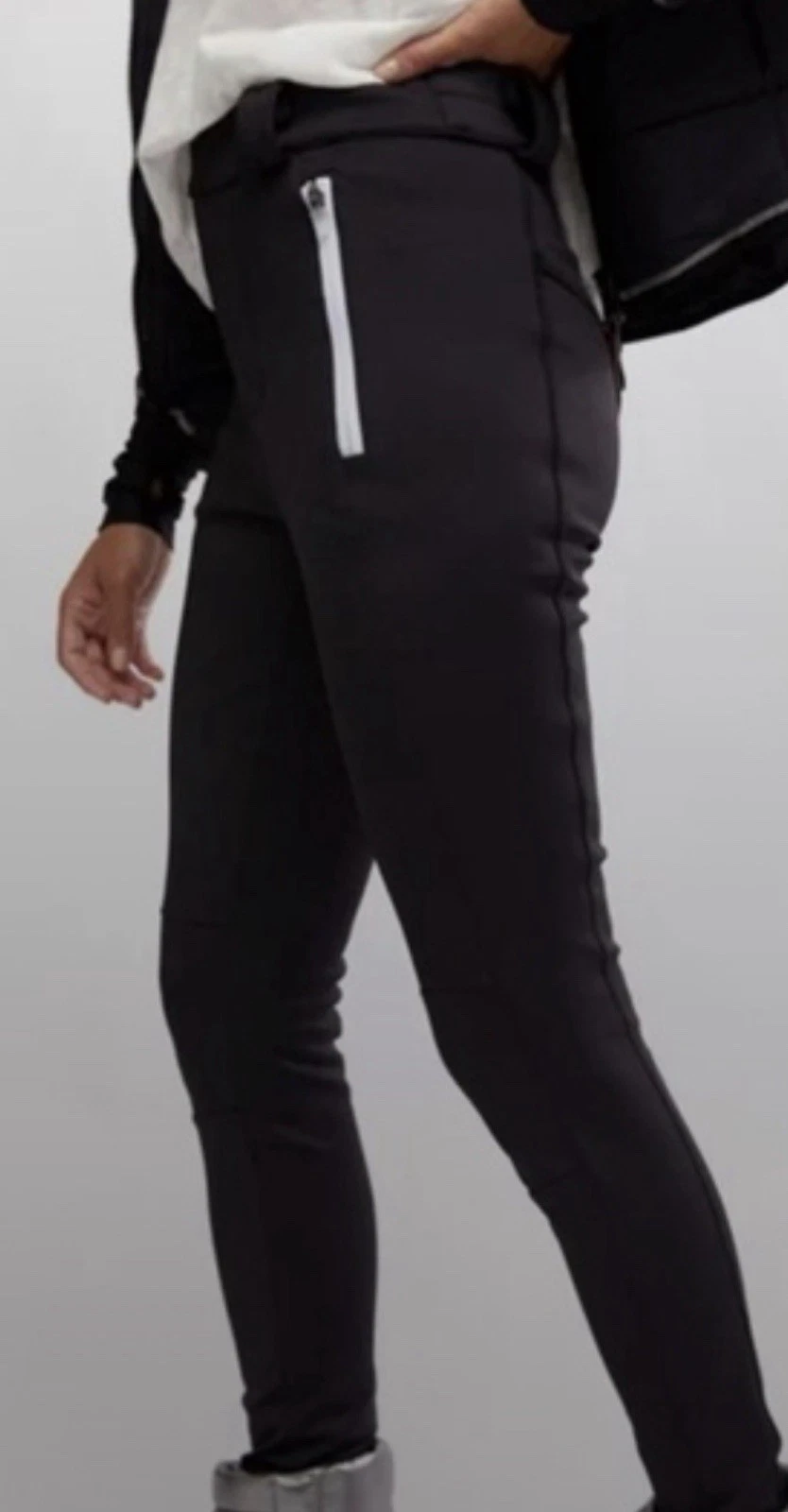 NWT FREE PEOPLE Movement Chill Factor Leggings SKI PANTS $198 XSMALL Black
