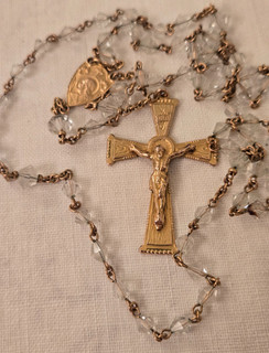 Religious jewelry Rosary Clear crystal bead gold tone metal signed Diroma #6 11A