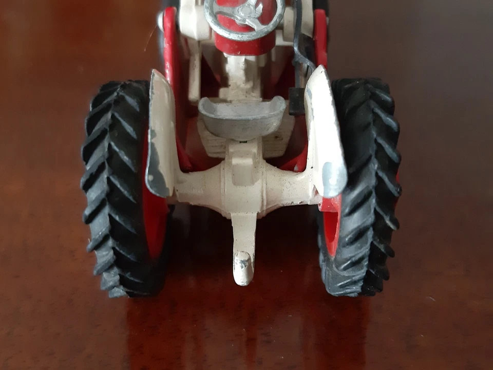 CORGI TOYS HASSEY-FERGUSON 65- TRATTORE CON PALA - Immagine 4 di 4