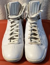 hyperdunk triple white