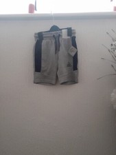 Short garçon 3-4 ans