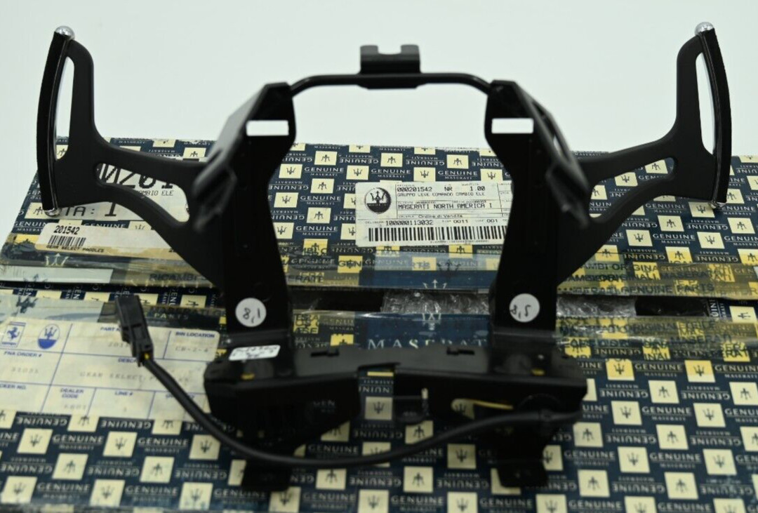 Genuine OEM Maserati Quattroporte Paddle Shifter Lever Set Part P/N 201542 NEW