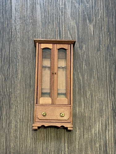 Shackman Dollhouse Miniature WOOD Gun Curio Furniture Cabinet 1:12 Vtg Japan