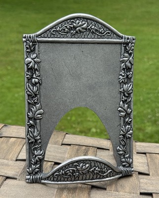 Vintage Carson States Metal Ivy Pewter Sachet Frame Picture Photo Holder Display