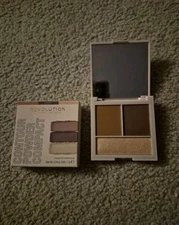  MAKEUP REVOLUTION CONTOUR POWDER COMPACT LIGHT