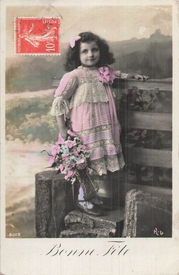 CP BON FETE LITTLE GIRL ELEGANT ROSES FLOWERS BARRIER - 74622