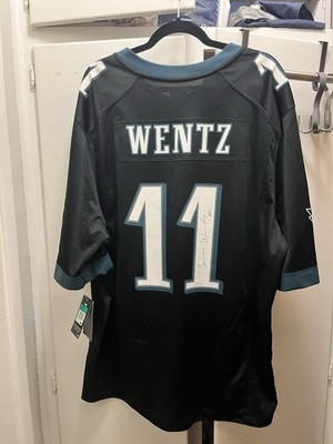 Autographed Nike Eagles Carson Wentz #11 Men s XL On-Field Jersey Black