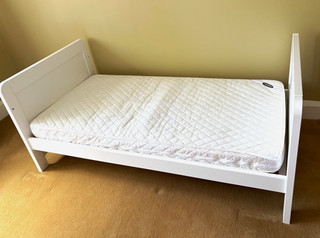 White Wooden Mothercare CamChildren’s Cot/Bed Frame & Mattress