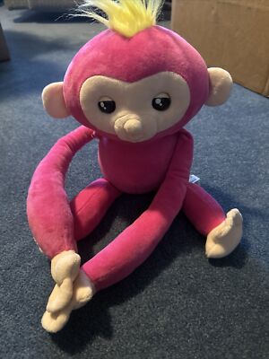 Fingerlings Plush Pink Monkey WowWee Group 2018 Stuffed Animal 17  Works