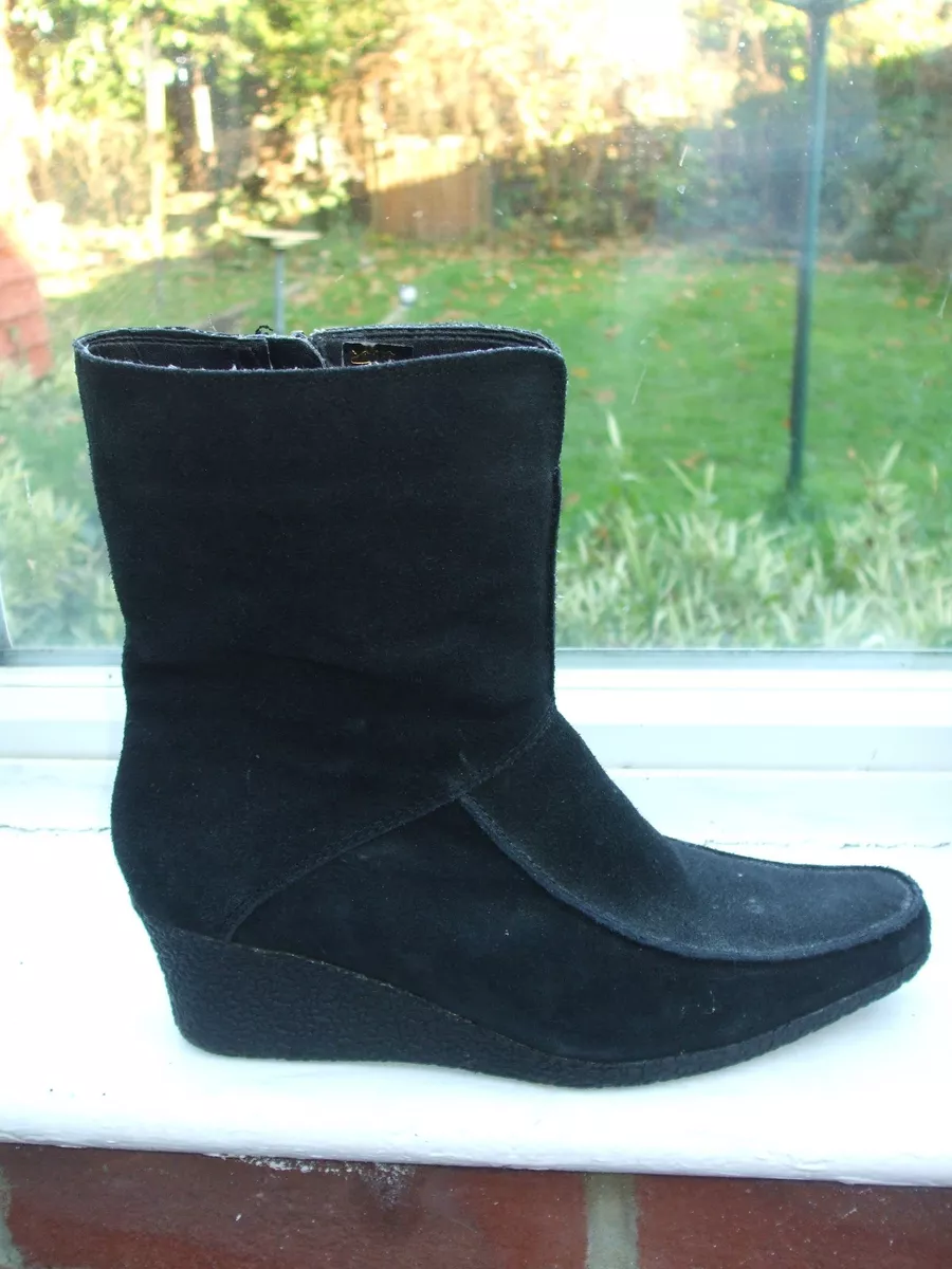 Evans clearance wedge boots