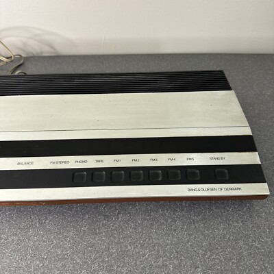 家電 1976 BANG & OLUFSEN BEOMASTER 1900 The Beomaster 1900 is a very famous B&O product, and one of the