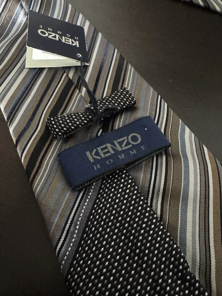Corbata para hombre Kenzo Homme estampada 100 % seda precio de venta sugerido por el fabricante 180 USD nueva con etiquetas hecha en Italia  Foto 4 de 4