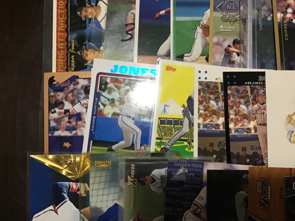 CHIPPER JONES Oddball Insert & Regular issue Baseball BRAVES YOU CHOOSE - Image 4 of 4