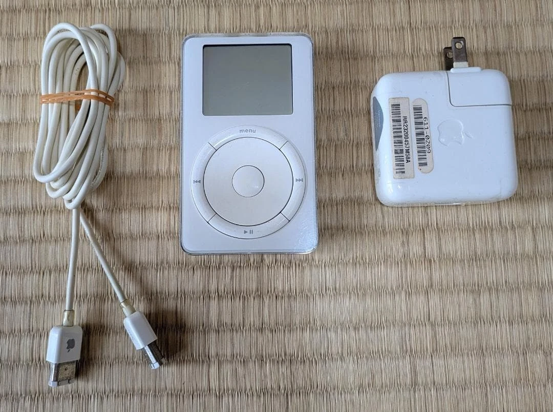 iPod Classic 1st Generation USB 2.0 Connectivity MP3 Players for