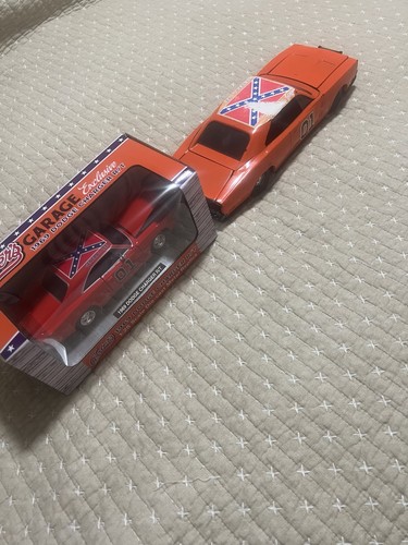 Dukes Of Hazzard “ General Lee” Bundle - Picture 4 of 5