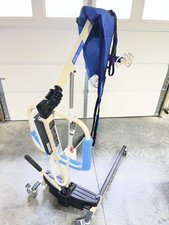 Invacare Reliant 450 Electric Patient Lift w/ PA-300 Scale, Sling, Battery/Chgr