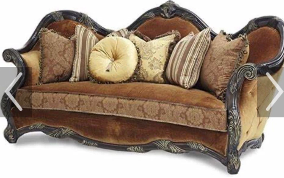 Hermoso juego de sala de estar de 3 piezas - Juego Aico de Michael Amini. Foto 3 de 3