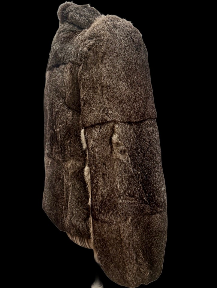 Vintage Women’s Grey Collared Rabbit Fur Jacket Medium Hong Kong Retro ...