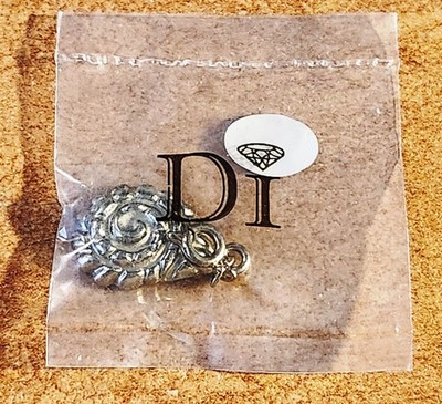 Diamonds International Conch Snail Gold Charm from St. Thomas Brand New in Bag