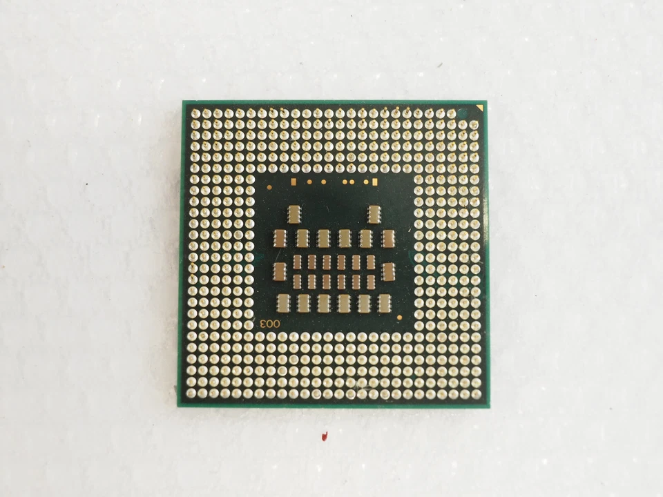 Processore CPU Intel Celeron M 420 SL8VZ 1.60GHz/1MB/533MHz Socket M - Immagine 2 di 3