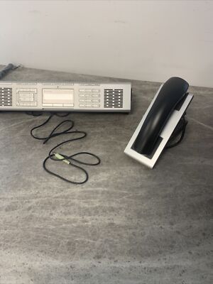 1 x Mitel Navigator PC integriertes IP-Telefon 50005050 VoIP Business Desktop 
