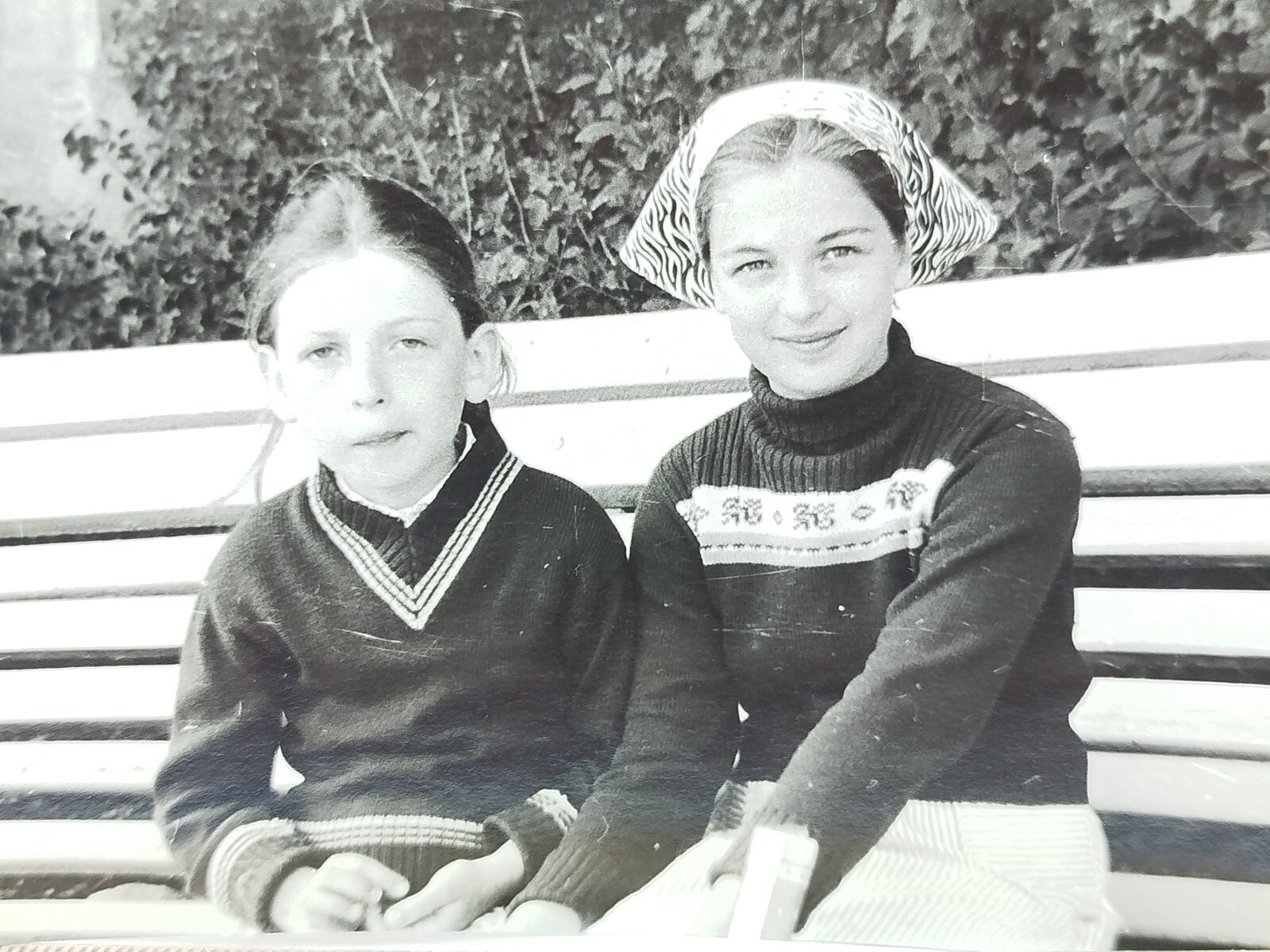 Vintage - Retro -Photo - Beautiful Girls - Children - 1960s - Black and White #9