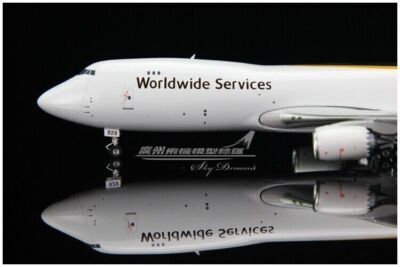 1:400 Phoenix UPS BOEING 747-8F Airfreighter Diecast Aircraft