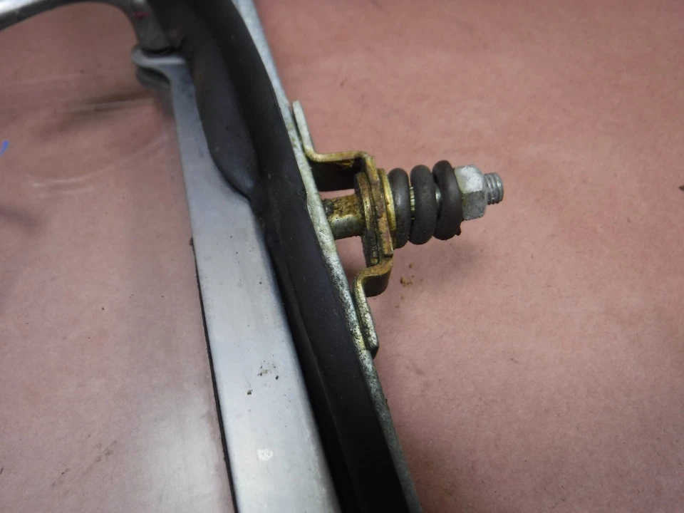 Vidrio ventana ventilación pasajero Jeep Wagoneer J10 62-75 SOLO PIEZAS envío gratuito Foto 4 de 4