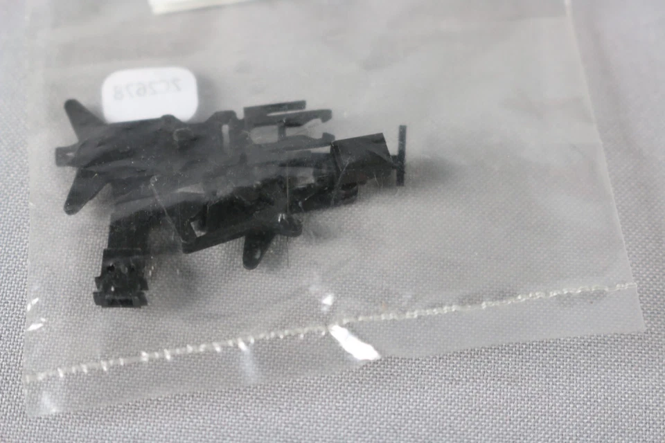 ZC2678 Liliput Ho 1/87 train L101461-903-1 piece rechange attelage coupler - Photo 3/3
