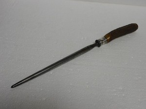 ANTIQUE VINTAGE LEE's  DEER  ANTLER , HORN & STERLING SILEVR KNIFE SHARPENER