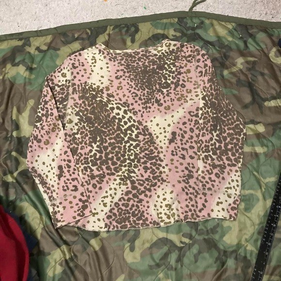 Onque Casuals leopard print pink wash thermal Henley gems y2k size L/19 image 5