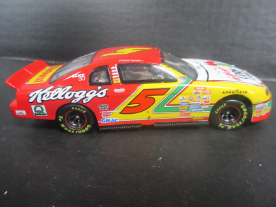 Action Platinum Series 1:32nd Scale Terry & Bobby Labonte Twin