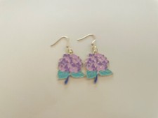 New Gold Tone And Enamel Beautiful Panda Earrings