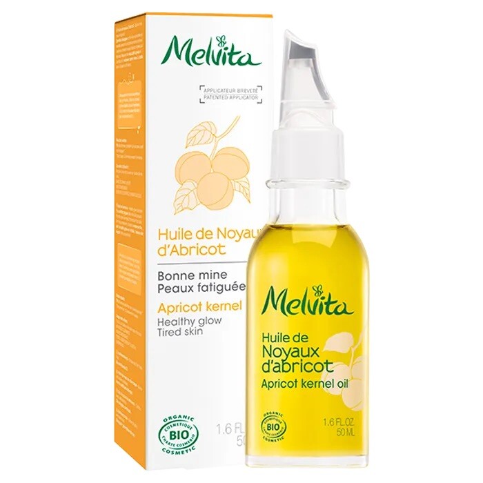 Peau fatiguée ? L'huile de noyaux d’abricots Melvita réveille l'éclat